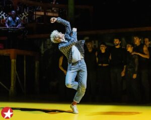 Ricky Ubeda Instagram - Welcome ILLINOISE to Broadway! See Ricky Ubeda, Ben Cook and company in the new musical 🦋

The new musical inspired by Sufjan Stevens' album ILLINOIS is directed & choreographed by Justin Peck. Peck cowrote the book with Jackie Sibblies Drury.

For tickets, visit the link in our bio!

📸: Matthew Murphy

#illinoise #sufjanstevens #justinpeck #jackiesibbliesdrury #rickyubeda #bencook #dance #dancer #dancers #broadway #musical