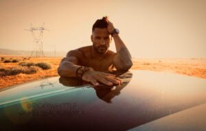 Ricky Whittle Instagram - Sometimes, when things are falling apart, they may actually be falling into place. ‘Everything for a reason’ apparently ,so, whether you dance or have to struggle through the rain,there will be a rainbow at the end 🙌🏾💪🏾 #yougotthis #positivity #positivevibes @chelsealaurenla 📸✨