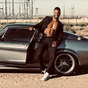 Ricky Whittle Instagram - Sooooo because y’all keep asking and @chelsealaurenla 📸demanded and caught them on camera,here’s some smiley ones 😁 
Which is your favourite?🤔

Smile today, even if it’s hard & you don’t feel like it. Someone may fall in love with it,it may make a friends, passer by or strangers day or it may infect your mood and just give you the positivity you need. You got this, we got this💪🏾❤️ #smileysaturday #itstheweekend #positivity #positivitybreedspositivity #photoshoot #actor #shelbygt500 #1967mustang #eleanor #mylillady