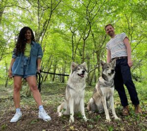 Ricky Wilson Instagram - 6pm tonight on CBBC and BBC iPlayer. Me and @vicknhope meet some wolves and some of Britains Best Young Artists.