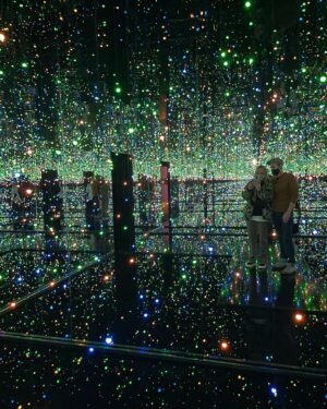 Ricky Wilson Instagram - Went to the Kusama exhibition @tate with my friend @george_buxton 
It was mega. 👍💡