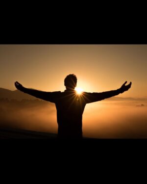Rico Suarez Instagram - We all struggle everyday; mentally, physically and socially, I don’t care who you are. That’s reality of the human behavior. But I rather free myself from concern. No fear or yearning. Relieve myself from “I”, “Rico”. Just a relative expression of the unified field.

God is constantly laying messages in my heart.
Just want to continue abiding in truth & LOVE 🖤
Everyday.
Peace and love.
✌️✨🖤🙏

Que dios les bendiga 🙏