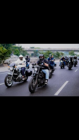 Rigen Rakelna Instagram - Prediksi gue sih ini club motor yang solid, semoga ga ada yang anti anti dehh.

📸 @pick_media_
