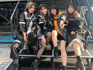 Rihona Kato Instagram - _

BUSHIROAD ROCK FESTIVAL 2023
ありがとうございました！

2年越しの、このステージ。
D4DJ 燐舞曲 青柳椿として
このステージに立てたことを光栄に思います☺︎

最高の日をありがとう❤️‍🔥

#ブシロード #bushiroad #D4DJ #燐舞曲 #青柳椿 #富士急ハイランドコニファーフォレスト