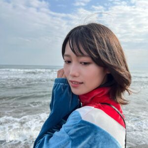 Rihona Kato Instagram - #海 #海撮 #海撮り #海ショット #砂浜 #photo #photography #ショートカット #くびれヘア #可愛い #茨城の宝