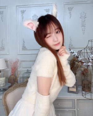Rika Nakagawa Instagram - .
にゃん🐈🐾