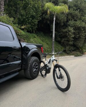 Riley Harper Instagram - Activities ⛳️🚴🏼🏎️🍷🦮