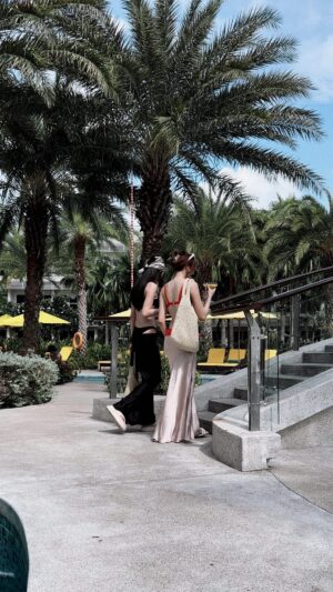 Ring Liao Instagram - Dream life will be like…

👙 @lancohouse