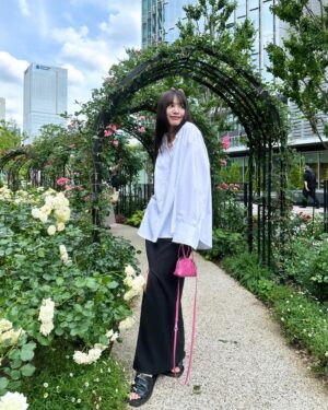 Rinka Otani Instagram - みんなどんな1日だったかな~

私はおろしたての白シャツに焙じ茶こぼして大変な1日でした、笑えない、、🙃