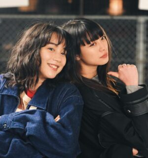 Rio Yamashita Instagram - 映画「Ribbon」がNetflixに登場です！

最高の監督。そして最高の友人でもある、のんちゃんの作品🎀
コロナ禍で、居場所を失った芸術への情熱が凝縮しています。
当時の私はどれ程この作品に救われただろうか。
忘れられない作品です。
是非、たくさんの方に観ていただきたいです。

🖼️1枚目の絵は、のんちゃんが好き過ぎて描いてたんだけど、のんちゃんの魅力をこの絵で表現するのは無理じゃぁああ　ああ！！ってなって、結局未完成の絵なのですが、せっかくなのでお見せしますね。いつか完成させます。うん。

@netflixjp 
#Netflix
#映画　#ribbon
#art #drawing
