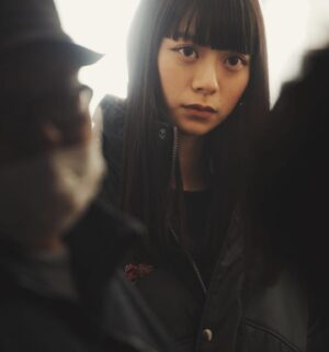 Rio Yamashita Instagram - 映画「Ribbon」がNetflixに登場です！

最高の監督。そして最高の友人でもある、のんちゃんの作品🎀
コロナ禍で、居場所を失った芸術への情熱が凝縮しています。
当時の私はどれ程この作品に救われただろうか。
忘れられない作品です。
是非、たくさんの方に観ていただきたいです。

🖼️1枚目の絵は、のんちゃんが好き過ぎて描いてたんだけど、のんちゃんの魅力をこの絵で表現するのは無理じゃぁああ　ああ！！ってなって、結局未完成の絵なのですが、せっかくなのでお見せしますね。いつか完成させます。うん。

@netflixjp 
#Netflix
#映画　#ribbon
#art #drawing