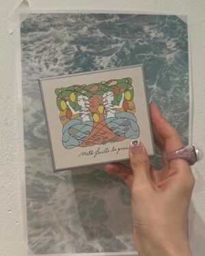 Ririko Masuzawa Instagram - @luiture コラボでのPOP-UP
無事終了致しました🦪🫧🦭🐬💦🐟🤍🐋
.
あっという間だった、、🥹
来週末からオンラインでの販売も行うので、
遠方に住んでたり来れなかった方は是非ゲットしてね🫶🏻
オリジナルのZINE(お写真と詩が入ったものも)も販売するよ〜🔖
.
POPUPで会場抑えて設営からガッツリやるのは
本当に初めてで、本当に海の世界を作れるのか
不安もあったけど、 @luiture_misaki ちゃんが
先陣切って色々やってくれてとても頼もしかった😭
皆に海の世界を楽しんでくれてとても嬉しかったし、
皆のリアクションでこちらも新しい発見が沢山あって
とっても楽しい時間を過ごせました♡
来てくれるだけでも嬉しいのに差し入れもありがとう…！
.
ご来店下さった皆様ありがとうございました🐠🎀
 #luiture #handmadejewelry #jewely #ハンドメイドアクセサリー #ハンドメイドジュエリー #ご褒美ジュエリー #mermaidcore #マーメイドコア