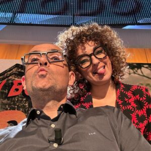 Risto Mejide Instagram - Esta fiera escénica siempre me hace llorar de risa. Qué lujo tener a @virginiariezu en @todoesmentira_tv 😎