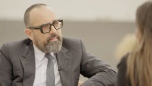 Risto Mejide Instagram - Hoy a las 22:50 en @cuatrotv último capítulo del @chestercuatro, con 2 invitados de LUJO y alguna que otra despedida. Esta noche nos decimos hasta pronto. #CrecerEsAprenderAdespedirse
