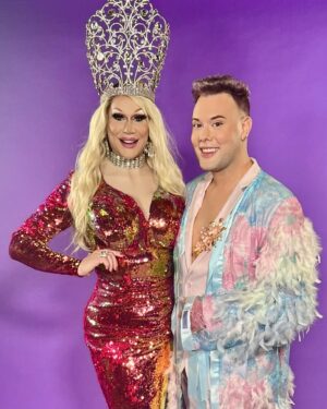 Rita Baga Instagram - 🇧🇪🇨🇦🏁 FULL CIRCLE 🏁🇨🇦🇧🇪

From an epic fight (or one-way feud 🤣) on the very first season of @canadasdragrace to the second season of  @dragracebelgique! 

My superstar sister @jimbothedragclown came all to way to Belgium just to surprise the finalists! A generous gesture that let us have a very touching moment. Two sisters reunited, one is now an Allstars winner of @rupaulsdragrace and the other is the host of a franchise. If we knew, years ago!

Je t’aime Jimbo 🤡❤️

Thank you so, so much for this. 
Xx
Pic by @vladvdk