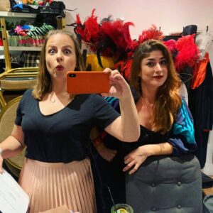 Rita Camarneiro Instagram - Obrigada a todos que foram assistir ao @bananapapaia ao vivo. Haverá mais datas em breve. ❤ E sai hoje novo episódio season finale.
