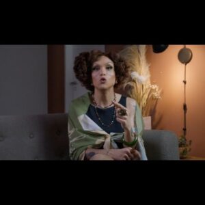 Rita von Hunty Instagram - Alegria em compartilhar com vocês o trailer do documentário 

COMBINARAM DE NOS MATAR - NÓS COMBINAMOS DE NÃO MORRER (2024) Dir. Pablo Guelli.

Exibição Nacional: Mostra Competitiva de Santos no @sescsantos dia 20/06 Quinta-Feira às 19h.

O documentário denuncia os mecanismos de um
sistema que há séculos transfere a renda da base
para o topo da pirâmide. O resultado é que, hoje,
cinco brasileiros têm um patrimônio igual à soma de todas as riquezas de metade da população - 100
milhões de pessoas.

O Documentário conta com depoimentos dos queridos companheiros @renatofreitasumdenos @hilton_erika @padrejulio.lancellotti e @eduardomoreirareal além de muitas outras pessoas incríveis.

Fica o convite, espero que vcs assistam e que gostem! Foi um prazer participar