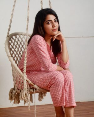Ritika Sukheeja Instagram - Pink side of life🌸
Wearing @_deesha_official
.
.
.
.
.
.
.
.
.
#clothingbrand #loungewear #portraitsquad #portraitshots #boutique #fashion #style #love #cute  #beauty #beautiful #pretty #eyes #model #dress  #heels #styles #outfit #jewelry #shopping #smile #misskollywood #missindia #beautypageant #pageant #missindia #pagentry #model