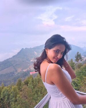 Riya Suman Instagram - Kodaikanal: the Princess of Hills🤌♥️