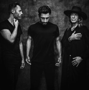 Riz Ahmed Instagram - Highlights from our talk with @deadline about making Sound of Metal 1) You can either have vulnerability or control, you can’t have both 2) The only reason acting is even possible is because inside each of us, is all of us 3) Darius owes me a $900 meal. ⁣
⁣
Photo: @joshtelles