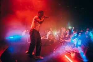 Riz Ahmed Instagram - Can’t explain how special the energy was last night, how emotional it was doing my first gig in four years and telling this story of The Long Goodbye to you. This story we’ve lived in for generations. Hearing you shout it back to me, rewriting the ending with your energy, it was just next level. Thank you London for being the first to ever hear this album live. Cannot wait to do it again. So… where do we go next?

Photos: @del_photos