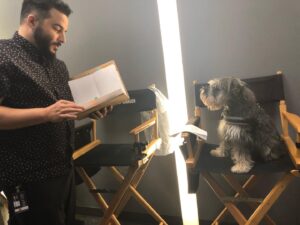 Rob Brown Instagram - @hovathedog always knows all his lines. @nbcblindspot #Blindspot SERIES FINALE! Tonight. For the people. #dog #minischnauzer #Brooklyn #emser