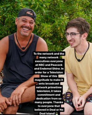 Rob Mariano Instagram - Thank you so much to everyone! #DealorNoDealIsland was such an incredible Journey!!!🏝️ @nbc @peacock @endemolshineus @dealornodealtv @joemanganiello @howiemandel @dontcallmeayayron @itsmejofo @claudiajordan @nickyy__g @alyssaklinzing @doctor_midwife @kimmattina @okcamy_mccoy @brantzenpoker @jamilsipes1 @dawsonaddis @mirandaroseharrison @itskamarilove @ben_crof