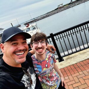 Rob Mariano Instagram - Guess who is coming to supper!!!!🔥 @dontcallmeayayron @nbc @dealornodealtv @endemolshineus @peacock #DealorNoDealIsland #TheBostonBrains
