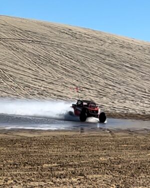 Robby Gordon Instagram - A few cool shots from @utv_takeover on Friday. We will be out here again today at Coos Bay Oregon. Car was super fast yesterday in the short course races it was a full sand course and even on dirt tires we advanced all the way to the finals 🔥🤪 after the races the guys from Rogue Sand Tires hooded me up with some 35” Sand Tires and dammm should of had those for the races 🤦🏻‍♂️