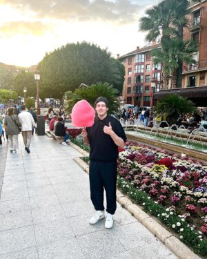 Robert Brosowski Instagram - Die Verwandlung zum spanischen Rob!😂