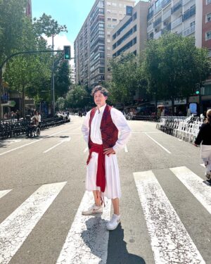 Robert Brosowski Instagram - Die Verwandlung zum spanischen Rob!😂