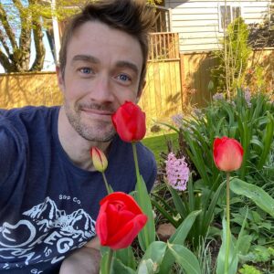 Robert Buckley Instagram - Garden update- first Bea Arthurs of the season have begun to blossom (yes, those are Estelle Gettys behind them). #greenthumb