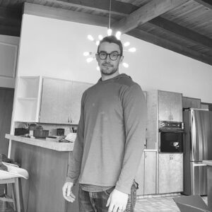 Robert Buckley Instagram - Having a whole bunch of good ideas.

📷: @jennywade
