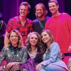 Robert Buckley Instagram - Had a shocking amount of fun this weekend on the @dramaqueensoth tour. Thank you @hilarieburton @sophiabush & @joylenz for letting me tag along. You truly are Queens. And to my fellow Drama King @tylerhilton, you’re a prince, I love you and I can’t wait for our next adventure.