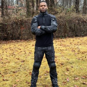 Robert Christopher Riley Instagram - ONIGHT CATCH ME IN A KICK-ASS  EPISODE of #TrueLies! Again, TONIGHT at 10/9c on @CBS and @ParamountPlus! @TrueLiesCBS It’s action hero time!! Had one hell of a time playing with everyone involved. You don’t want to miss this one. #robrileynyc #culhane
