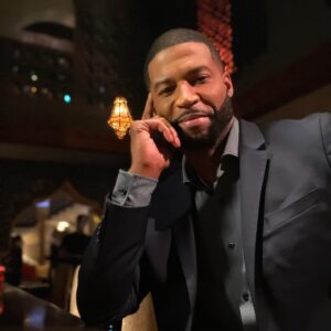 Robert Christopher Riley Instagram - Hello from #Culhane 4.0 #Dynasty rocking and rolling. #robrileynyc
