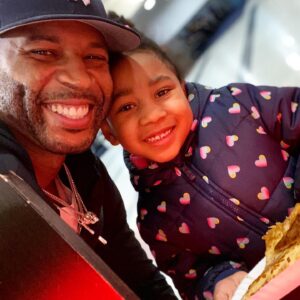 Robert Christopher Riley Instagram - Uncle Rob and Ms. Skylar #NYweHOME #Dynasty #Culhane #Robrileynyc #peppasauceentertainment