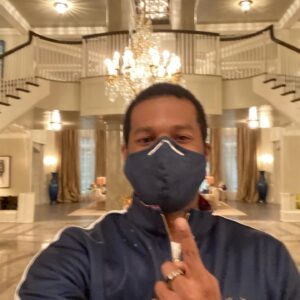 Robert Christopher Riley Instagram - Feels so good to be back!! Do what you gotta do to stay healthy and safe! #dynasty #Culhane #robrileynyc