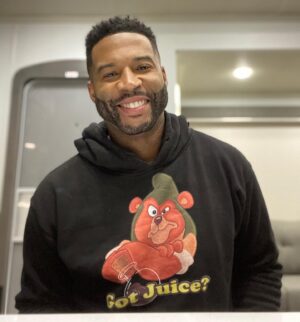 Robert Christopher Riley Instagram - #TrailerSelfie #Culhane #Dynasty #robrileynyc #peppasauceentertainment