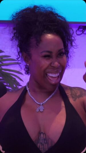 Robert Dean III Instagram - PATREON MIAMI SERIES EP # 3 Starring @zmeenaorr OUT NOW 🔥🔥🔥

SUBSCRIBE TO OUR PATREON FOR ACCESS 🔓