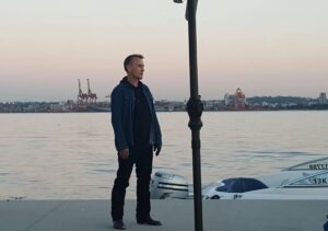 Robert Knepper Instagram - more to the story #behindthescenes #prisonbreak 2 more eps left #the_robert_knepper_official