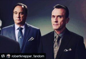 Robert Knepper Instagram - #Repost ・・・
Mitchum Brothers! #TwinPeaks
@robert_knepperofficial 
#RobertKnepper #RodneyMitchum #JimBelushi #BradleyMitchum #TwinPeaks #season3 #2017
#robertknepper_fandom