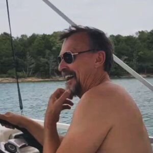 Robert Knepper Instagram - Thanks for all the love, support and funny comments. Makes my day - ♥️ R