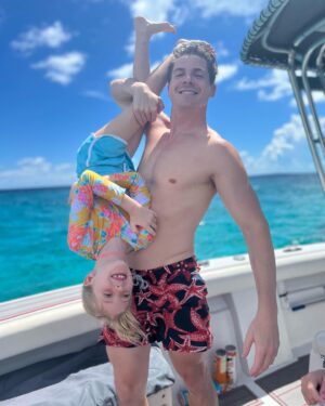 Robert Palmer Watkins Instagram - Just hangin round in the Florida Keys. Epic trip. @rgaiphone @ellewatkinsrude @j_rude_j #kairocketrude #Aleda #kaileda 😂 🤿 🐠