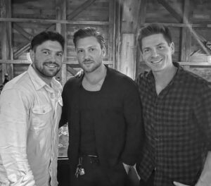 Robert Palmer Watkins Instagram - In good company. Honor breakin bread with you boys last night. Great year ahead 👊🏼 🦞 🍞 #buffs