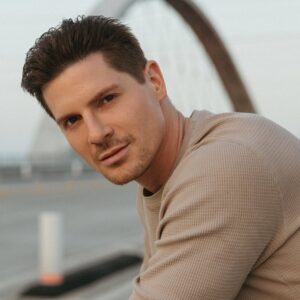 Robert Palmer Watkins Instagram - 📸 @robertadamsonphotography