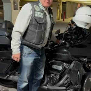 Robert Patrick Instagram - The final day on this amazing journey. Headed home from Vegas. It has been an  honor to have you along with me on this adventure. I will be sharing some more videos over the next week or so and if you have any questions, please ask them below in comments. I will answer with videos. 

#RollingToRemember #rideforamerica 

#theridehome #roadtrippin #motoadventure #harleydavidson #roadglide #route66 #takethescenicroute
