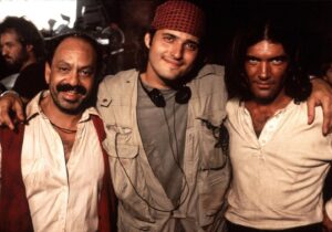Robert Rodriguez Instagram - #TBT 1995 On the set of #Desperado with @cheechmarin and @antoniobanderas!
