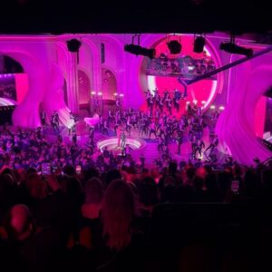 Robert Roldan Instagram - Woah. Took me a second to really comprehend what happened about little over a week ago. This years Oscars is a moment time I’ll tell my kids about one day.

And the reason I’ll be able to that is because of you @nopenother , being a part of your choreo team and having you trust me with something as massive as the Oscars, will live with me forever. You did that mand, I’m so fortunate to know you in this life.

Also, @jillymeyers and @claireelizabethross working along side you two brings me so much joy. 

And to all 78 dancers, through all the chaos that is the process of making magic on stage, I want to say thank you for showing me such love through it all, and congratulations on a wonderful job! 🤠