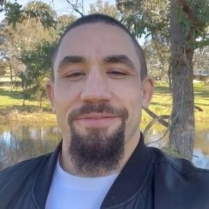 Robert Whittaker Instagram - Thank you everyone out there for the love and support it means the world to me 🙏🏽

#ufc #ufcanz #musashi #unibet #howlerhead #kaplanhomes #athletesnutrition